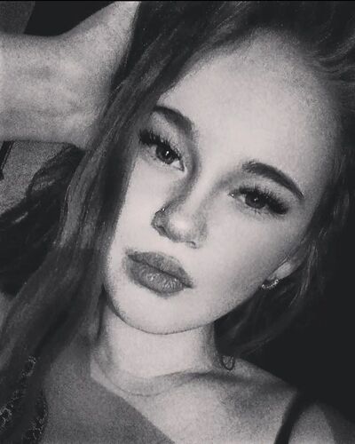  -,   Evgenia, 22 ,   ,   , c , 