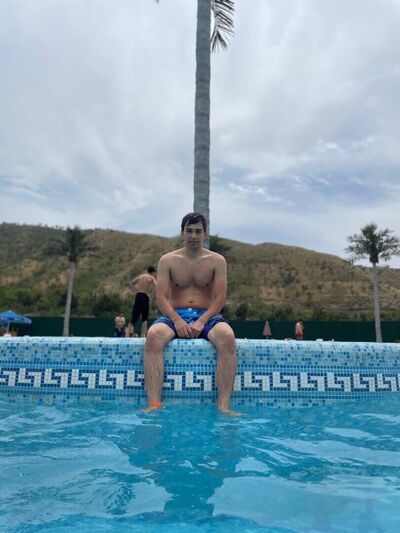  ,   JamaL, 32 ,   ,   , c 