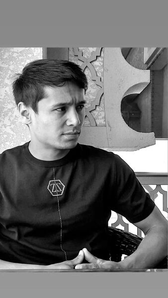  ,   Hojiakbar, 24 ,   ,   