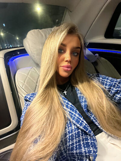  Fontvieille,   Julia, 28 ,   , c 