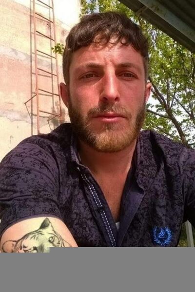  ,   Arman, 38 ,   ,   