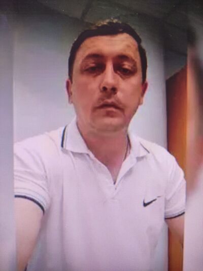  ,   Andre, 39 ,   