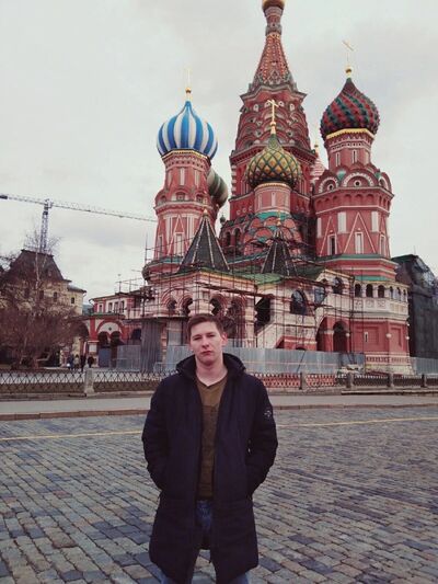  ,   Viktor, 28 ,   ,   