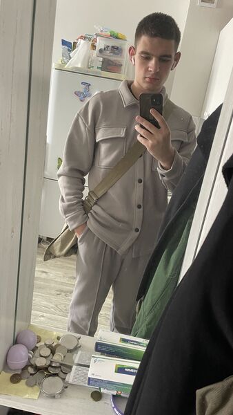  ,   , 24 ,   