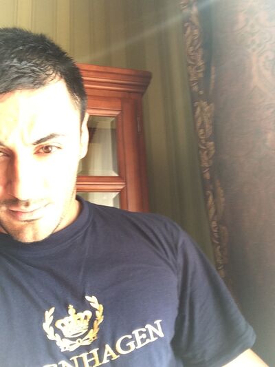  ,   David, 42 ,   ,   , c 