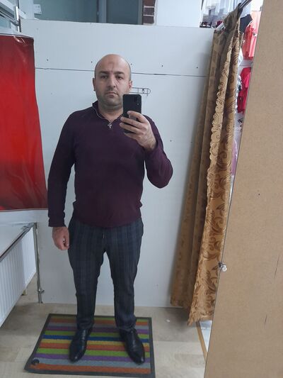  ,   Ilqar, 32 ,   ,   