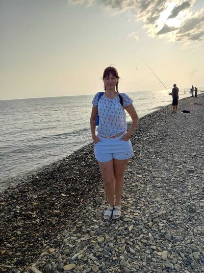  ,   Dina, 50 ,  
