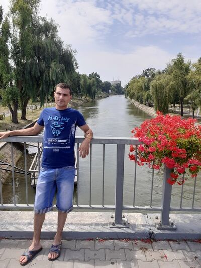  ,   Igor, 32 ,   ,   , c 