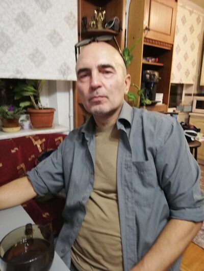 ,   Alex, 56 ,   