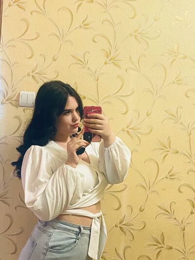   ,   Darya, 18 ,  
