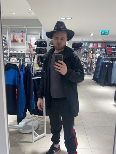  ,   Aleksandr, 27 ,   ,   
