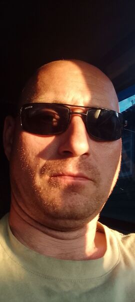  --,   , 42 ,   c 
