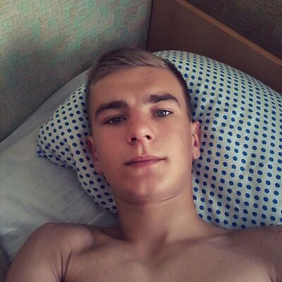  ,   Maxim, 26 ,   ,   , c 