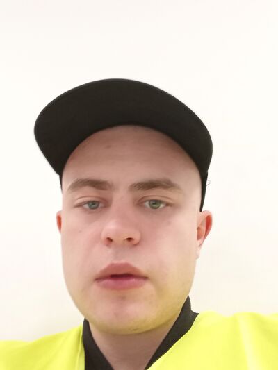  Bielany Wroclawskie,   Vlad, 23 ,   ,   