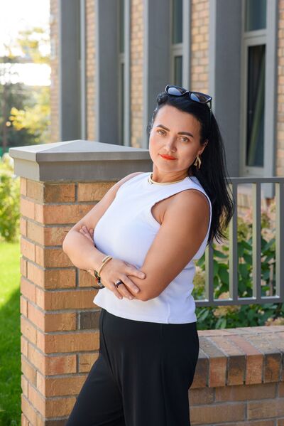  ,   Lora, 45 ,   ,   , c 