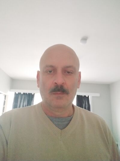  La Louviere,   , 57 ,   ,   