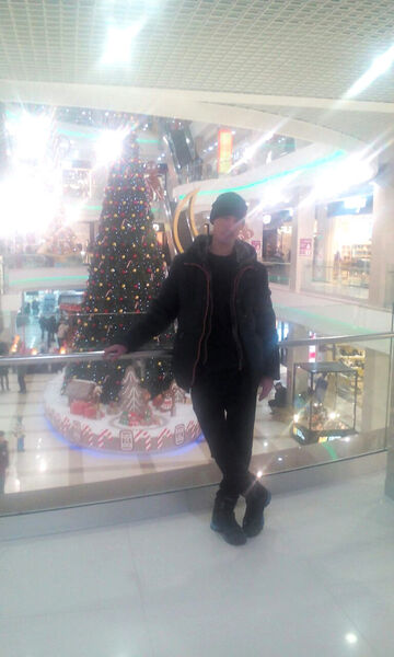  ,   Leo, 37 ,   ,   , c 