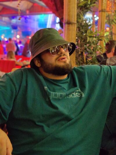  -,   Boris, 28 ,   ,   