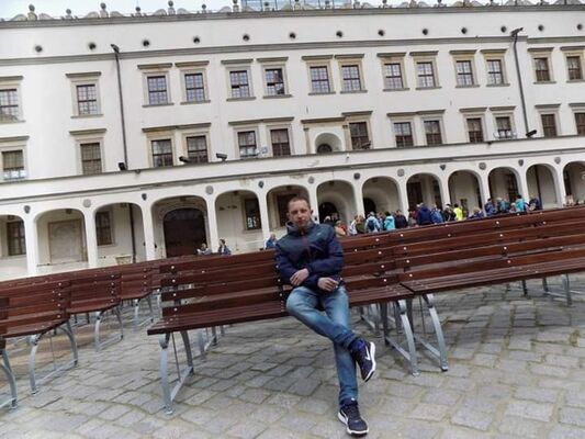  ,   Jevgenij, 33 ,   ,   , c 