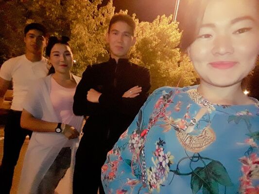  ,   Adilet, 33 ,  