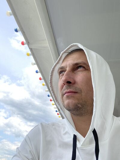  ,   Valera, 44 ,   c 