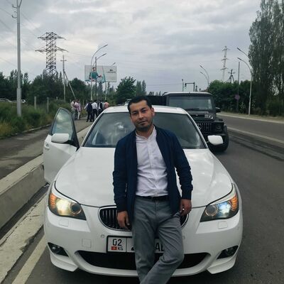  ,   Muslim, 33 ,   ,   