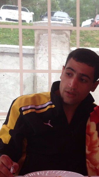  ,   ARTYOM, 33 ,   