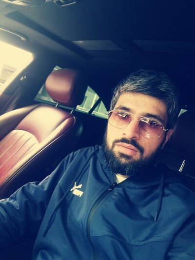  ,   Grish, 37 ,   ,   