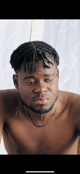  ,   Adoeyi, 28 ,   ,   