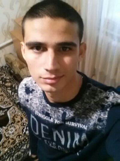  ,   Alexandr, 27 ,   