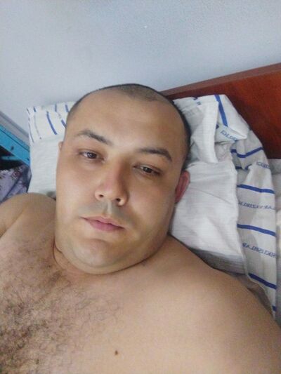  ,   Aziz, 32 ,   ,   