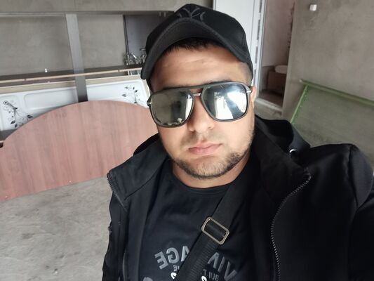  ,   Niyaz, 28 ,   ,   