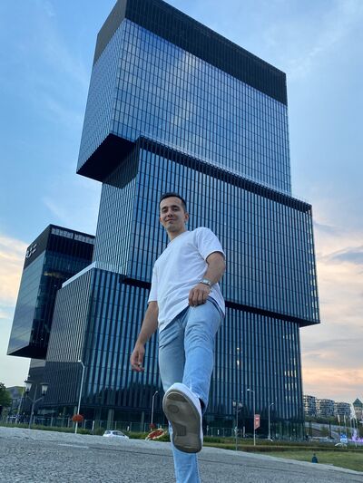  Gliwice,   Serdar, 29 ,   ,   