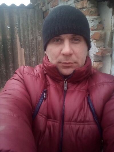  ,   Sanya, 39 ,   ,   