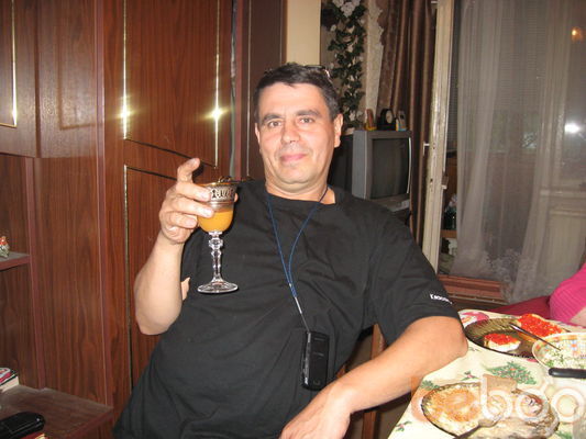  -,   Raphen, 61 ,   