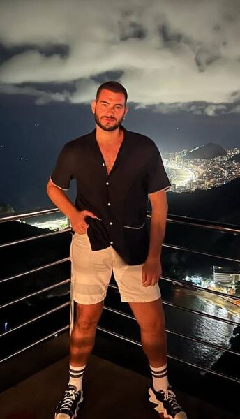  --,   , 35 ,     , c , 