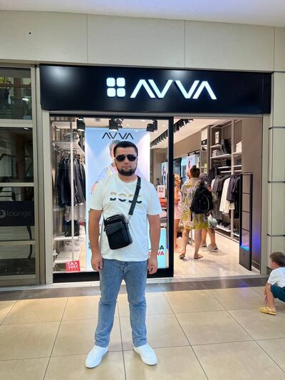  ,   Raxmatilla, 35 ,   ,   