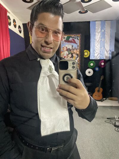 Venus,   Axel, 33 ,   ,   