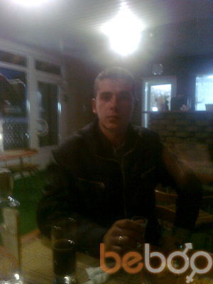  ,   Van, 36 ,  