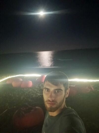  ,   Erik, 22 ,   ,   