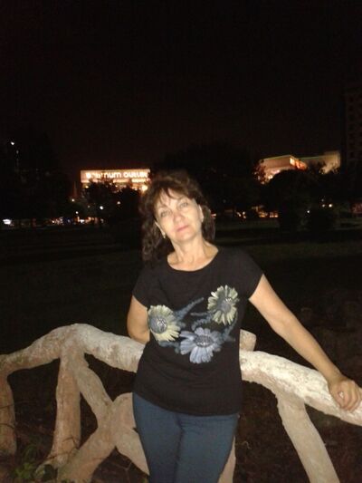  ,   Nata, 65 ,  