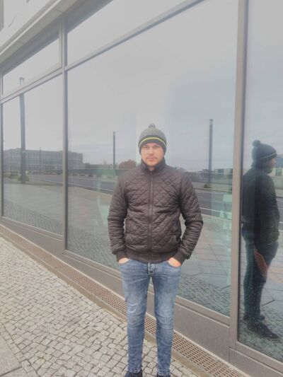  ,   Marian, 33 ,   ,   , c 