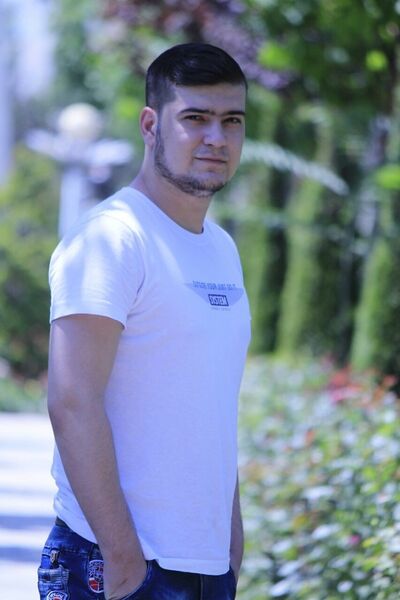  ,   Karomat, 37 ,   