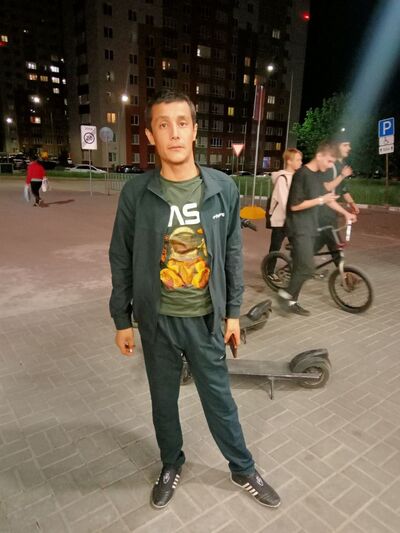  -,   Abror, 32 ,   ,   