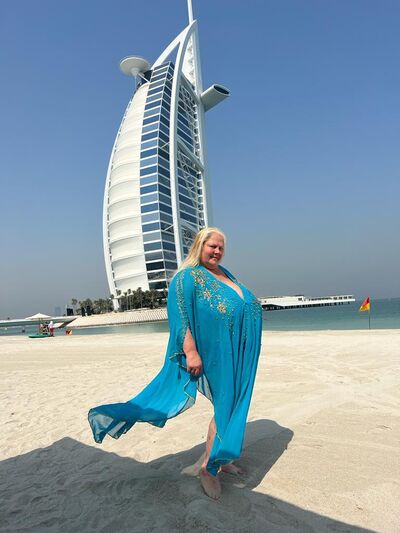  ,   Lydmila, 64 ,   ,   