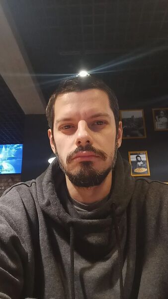  ,   Igor, 33 ,   ,   