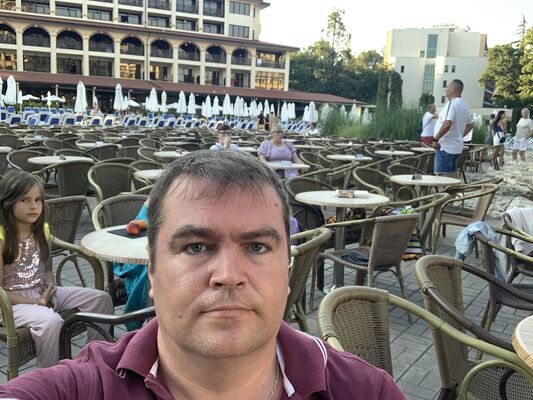  ,   Marcel, 45 ,   ,   