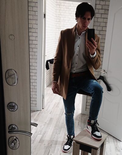  ,   , 28 ,   ,   