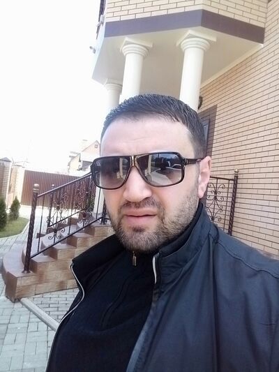  ,   Armen, 46 ,   ,   , c 