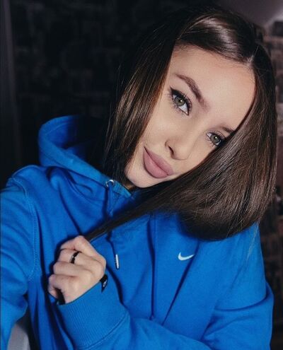  ,   Kitty, 24 ,     